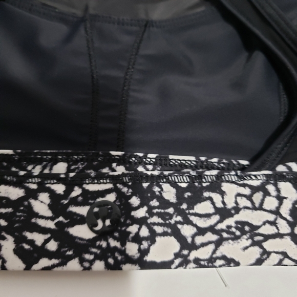 Lululemon Swim Top Mini Ripple White Seal Grey / Black - Picture 3 of 5